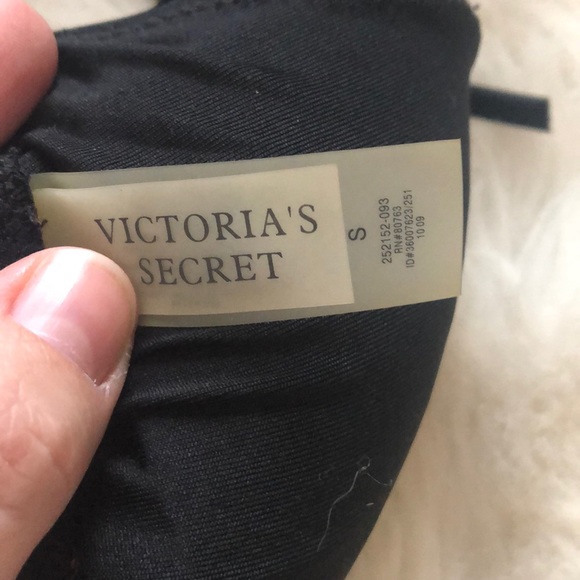 Victoria’s Secret triangle swim bikini top - Picture 3 of 3